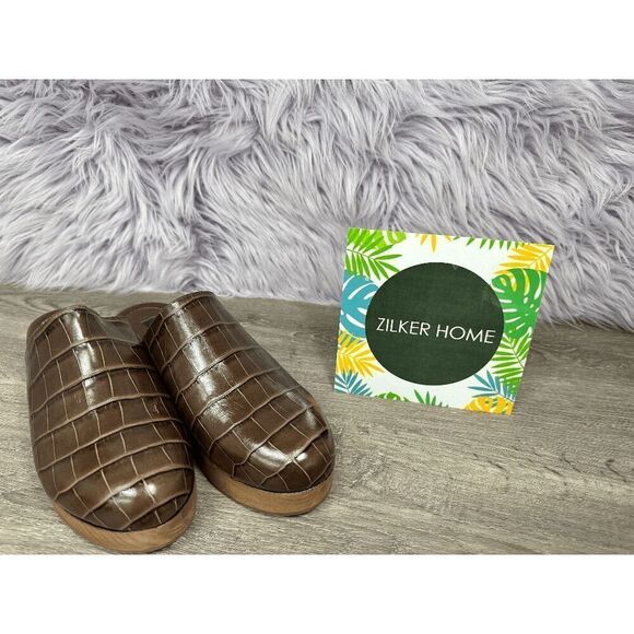 Aqua Women's Croc Embossed Clogs - Cocoa 7B - Picture 1 of 5